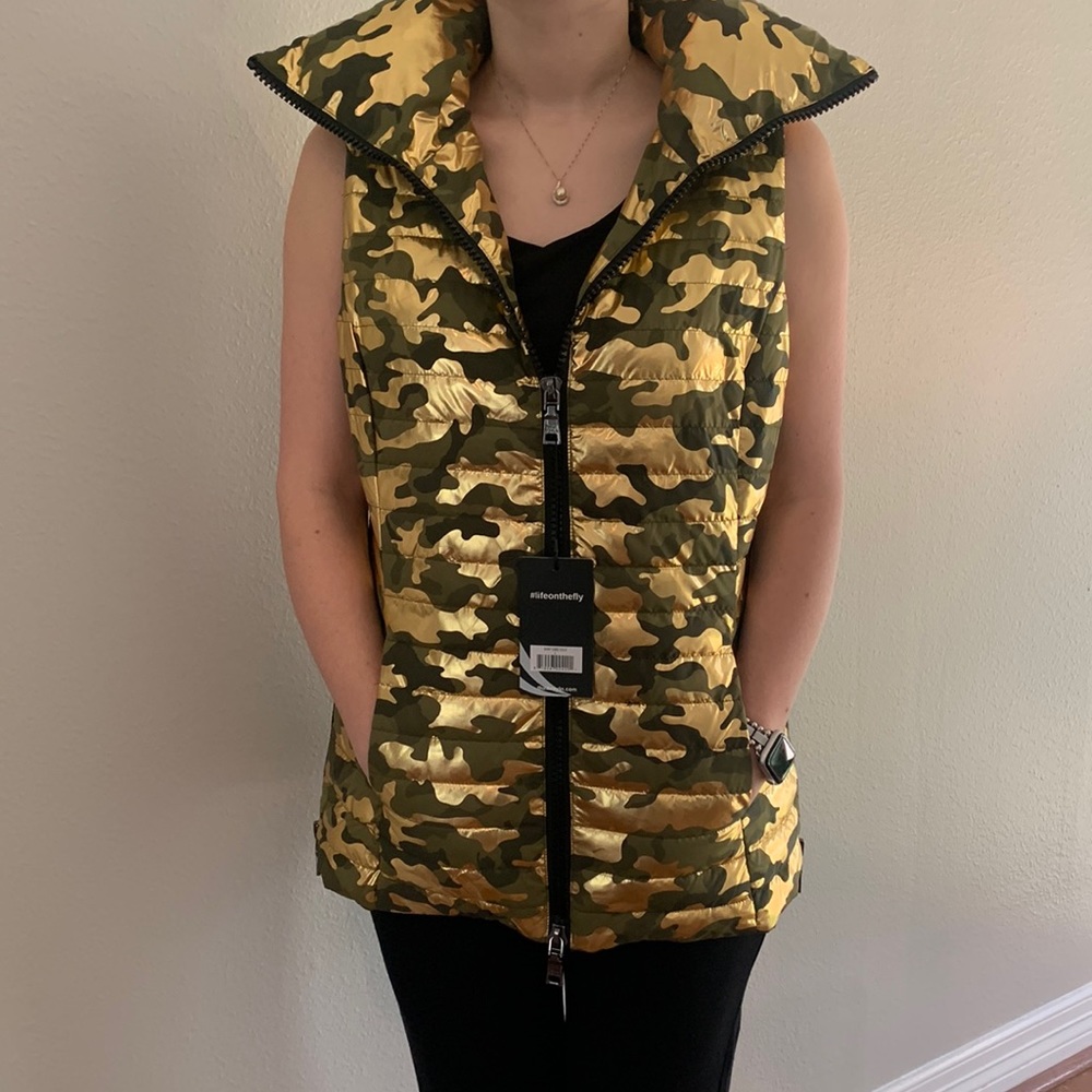Think Royln Vest